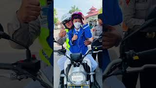 POLISI ngajak anak SD keliling naik motor n mobil polisi #polisi #police #motor #anak