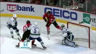 Marian Hossa Sweet Backhand Goal vs Vancouver Canucks 2/19/13