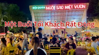 Hội Quán Ngôi sao Miệt Vườn Anh Khương Dừa Lượng Khách ăn Vặt Rất Đông vào Buổi tối