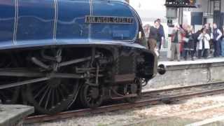 60007 4498 Sir Nigel Gresley departing York 29th March 2014