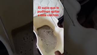 así estaba de sucio este colchón