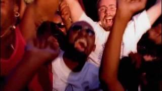 Basement Jaxx Ft. Slarta John - Jump N Shout