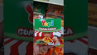 Cobain jajan kekinian yupi - yupi gummi pizza keju indomaret enak banget @4anakrambow #shorts