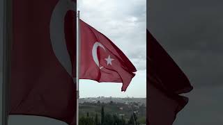 Şanlı Bayrağımız - Türk Bayrağı - Atatürk'ün silüeti