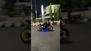 Latihan cornering pakai r15 v3