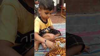 Ghotiya Eating Pakoda / KGF 2 Theme / पकोड़ा #ghotiya #shorts #youtube #magic #maggi #pakoda #पकौड़ा