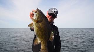 Locating Pre-Spawn Smallmouth Bass on Large Rock Flats