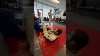 Omoplata to armbar #omoplata #armbar #submissions #jiujitsu #bjj