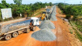 Fixing a Gravel Driveway and Spreading Gravel to Making New Roads By SANY motor grader in Processing