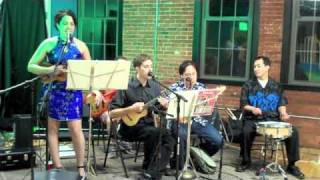 Ukulele Lady - ukulele swing band Vegan 'til Midnight