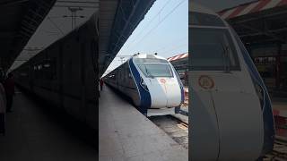 Vande Bharat Train Executive Class | Agra to Delhi 🚃