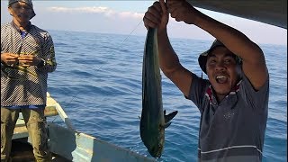 Mancing Ikan Lemadang di laut Probolinggo