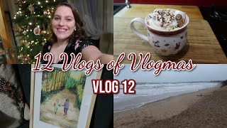 CLINGING ONTO CHRISTMAS | 12 Vlogs of Vlogmas