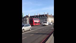 Westminster Bridge,Thames River Surrounding.