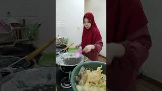 bikin peyek kacang #rempeyekkacangtanah #videoviral #kontenkreator #fbpro