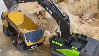 HuiNa 593 Remote Control Excavator (Upgraded of HuiNa 592), CAT Komatsu Volvo  RC Excavator Toy