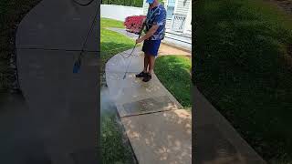 Oddly satisfying pressure washing #satisfyingpressurewashing #foamcannon #turbonozzle