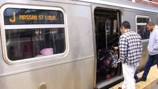 Train action at Myrtle Avenue - Broadway