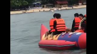 Extreme Banana Boat Riders Falled Out