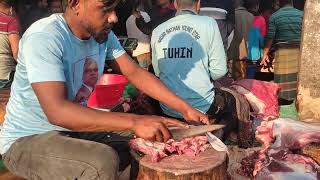 Fresh Ox Beef Cutting System In Local Village Market