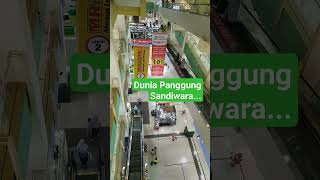 Dunia Panggung Sandiwara