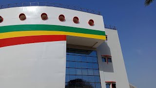 Naufrage du Joola, L'Ambassadeur Cheikh Mbengue fond en larmes en déclamant un slam à Ziguinchor