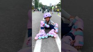 Cute baby SKATING practice#foryou #skating #how #