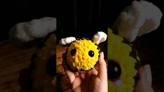 Buzzing In #amigurumi #crochet #art #artist #artwork #bumblebee #bee #bees #yellow