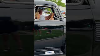 Chevrolet pickup truck classic Drive By Woodward Dream Cruise 2024