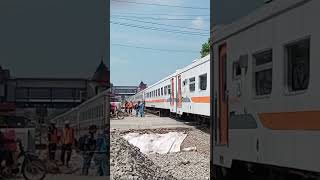 pasundan masuk st Cicalengka #keretaapi #daop2 #train