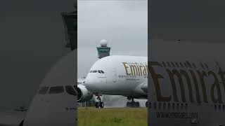 BAD WEATHER EMIRATES AIRBUS A380 TAKEOFF AT SCHIPHOL  #planespotting #aviation #ytshorts #plane #yt