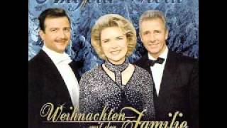 Angela Wiedl und die Nymphenburger Sternsinger - Fröhliche Weihnacht