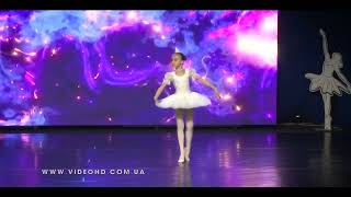 Анастасія Возна / Піцикато з балету «Арлекінада» / Школа  «PINNA BALLET» | Хмельницький