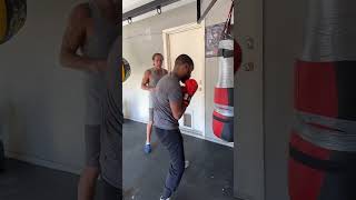 Paul Spadafora teaching pro fighter Steve on the wall ball #spadaforaboxing #boxing #fighter