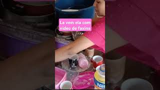 lavando louça #faxina #shortsvideo #rotinadodia #rotinadiária #vlog #faxinandoacasa #cozinha