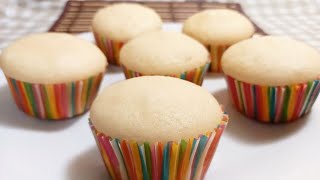 Vanilla cupcakes recipe No Oven No butter No better soft and fluffy cupcakes 😋