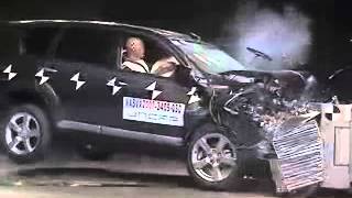 Vehicule  CRash Test 2007 Mitsubishi Outlander Offset Test 40 M.P.H) JNCAP-Extreme