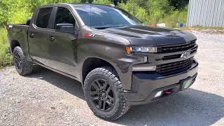 35 inch Nitto Recon Grapplers on a stock 2022 Silverado Trail Boss