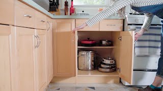 Beginner Home Improvement: How to Adjust Cabinet Hinges | The Spruce #CabinetDoors