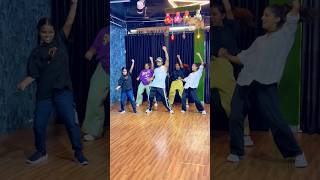 Bollywood Dance #shorts #dance #trending #youtubeshorts