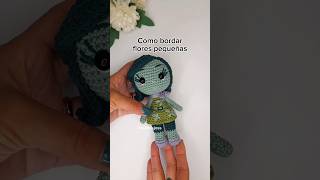 Tutorial 👆 como bordar flores para Desagrado Intensamente amigurumi #intensamente #amigurumi