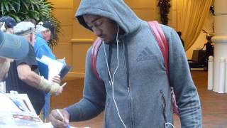 John Wall, NBA Player for Washington Wizards signing autographs - TopSignatures.com