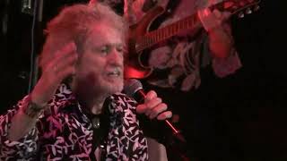 Jon Anderson of YES  - Perpetual Change - Valkenburg 5 08 2023 with the 'Paul Green Rock Academy