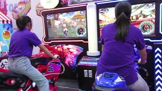 Double Motorcycle Arcade Racing Video Game Machine