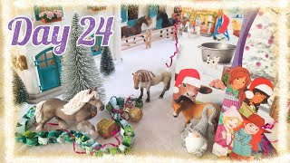 Schleich 2021 Horse Club & Farm World Advent Calendar Unboxing || Day 24 || Schleich Christmas ||