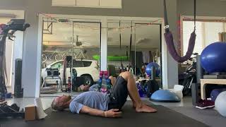 Glute bridge press