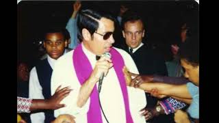 Jim Jones preaching a sermon in San Francisco (no date) ''I am God''