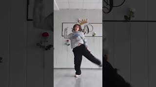 начала готовиться к выходу в соло🫶🙏 #танцы #viral #shorts #viral #fyp #рек #dance