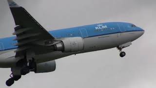 Stunning plane spotting day at Schiphol - 30 (wet) take-offs and landings