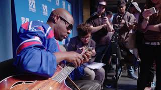 Wyclef Jean shows off his tapping at UMass Lowell